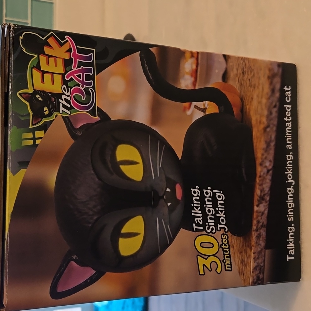EEK the Cat